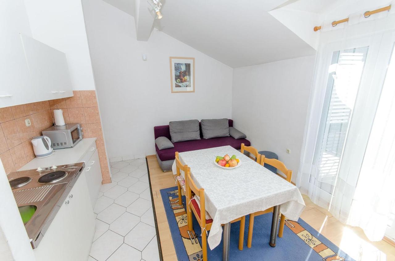 Apartments Zoran Drvenik  Eksteriør billede