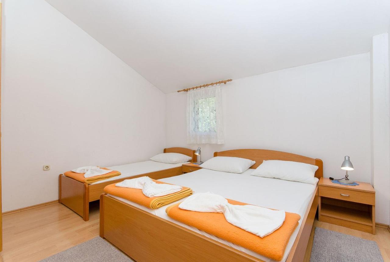 Apartments Zoran Drvenik  Eksteriør billede